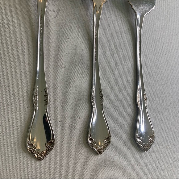 3 Pc SERVING SET Wm A Rogers Deluxe Stainless MANSFIELD AMADEUS Oneida Ltd 8.5" - Picture 5 of 12